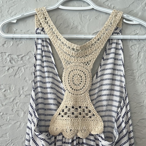 Romper NWT - Picture 3 of 4